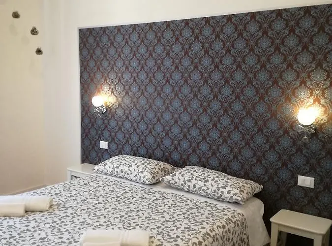 Dante And 2* טרנטו