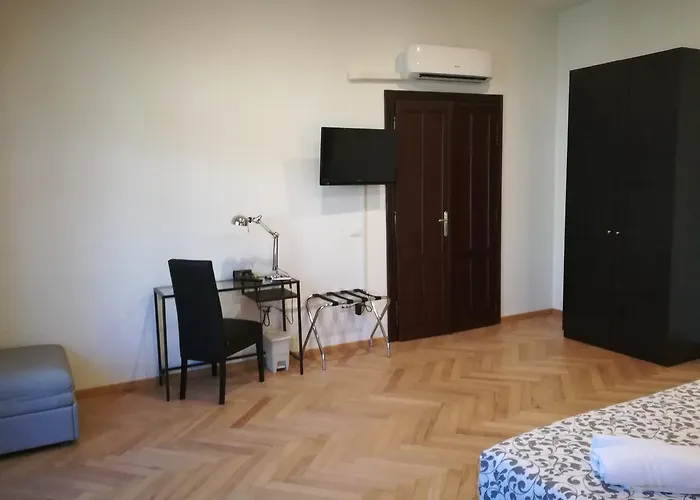 Dante And 2* טרנטו