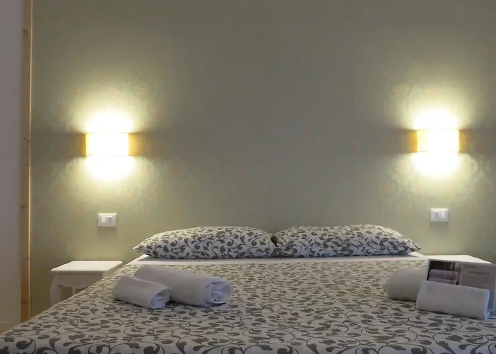 Dante And 2* טרנטו