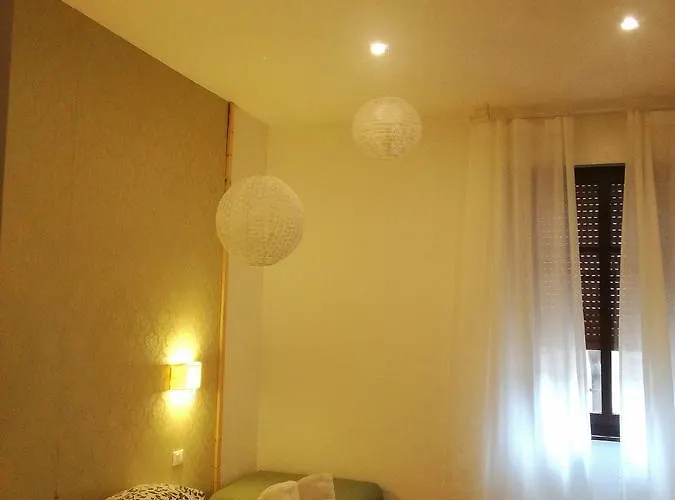 Dante And Bed & Breakfast 2*