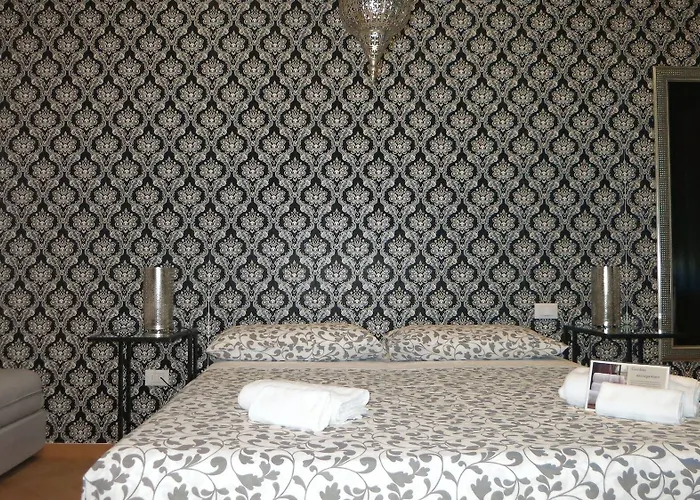 Dante And Bed & Breakfast